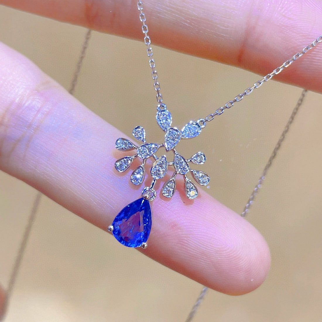14k Gold 1.31 Ctw Natural Sapphire & Diamond Necklace - 5