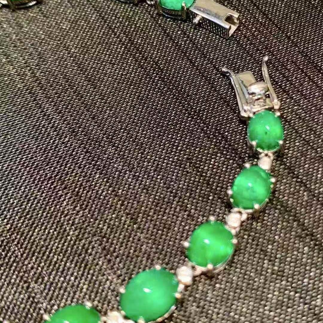 14k Gold 16 Ct Vivid Green Natural Emerald & Diamond Bracelet - 3
