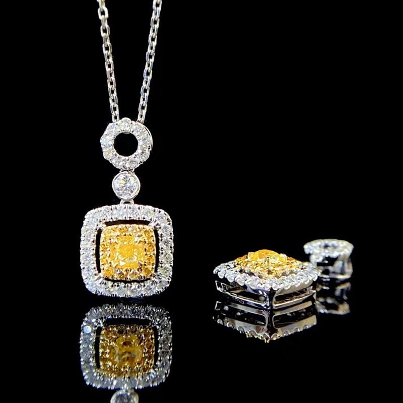 14k Gold 0.50 Ctw Natural Yellow Diamond & Diamond Pendant( Without Chain ) - 3