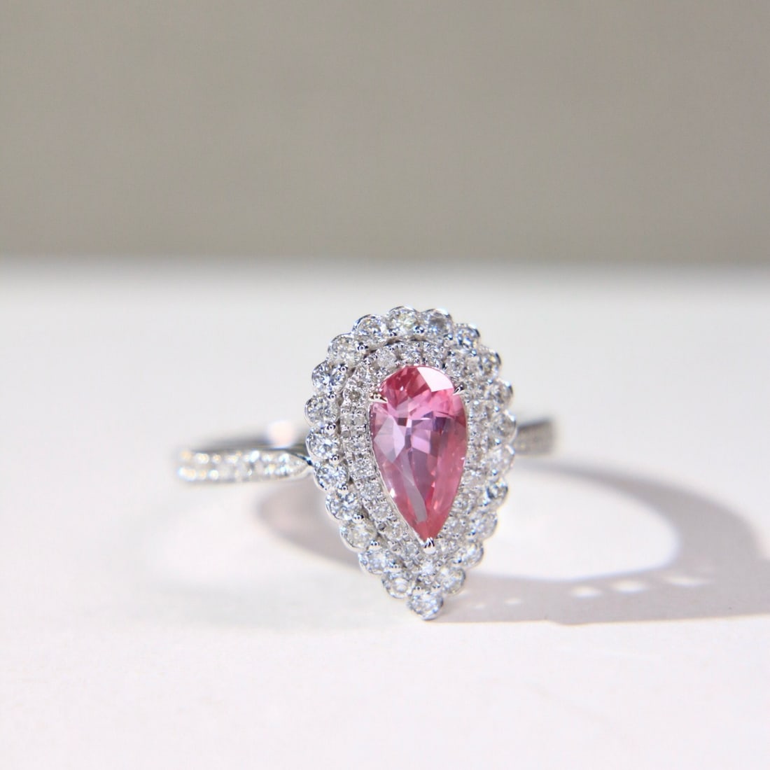 14k Gold 1.49 Ctw Natural Padparadscha Sapphire & Diamond Ring - 2