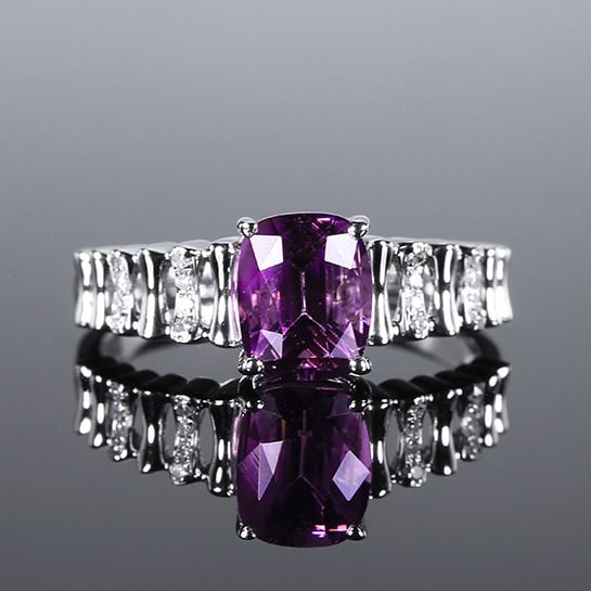 14k Gold 2.09 Ctw Natural Spinel & Diamond Ring: Ref:231098003 // gold content:14k gold // ring size:7. 25us // // main gemstone:spinel // shape:cushion // carat weight:2. 04ct // color:purple // treatment:natural // // adjacent gemstone 2 :