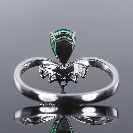14k Gold 0.89 Ctw Natural Emerald & Diamond Ring - 4