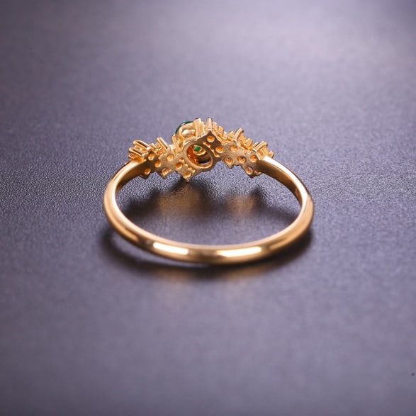 14k Gold 0.33 Ctw Natural Emerald & Diamond Ring - 6