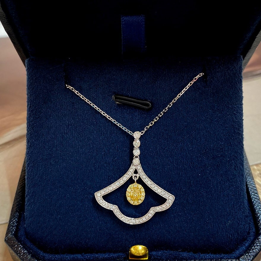 14k Gold 0.48 Ctw Natural Yellow Diamond & Diamond Necklace