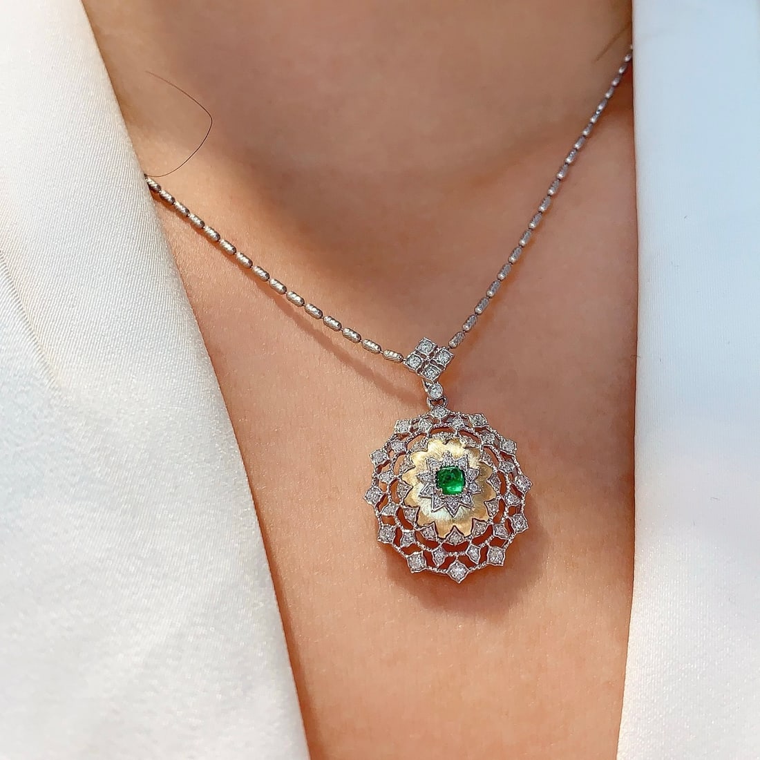 14k Gold 0.37 Ctw Vivid Green Natural Emerald & Diamond Pendant( Without Chain ) - 2