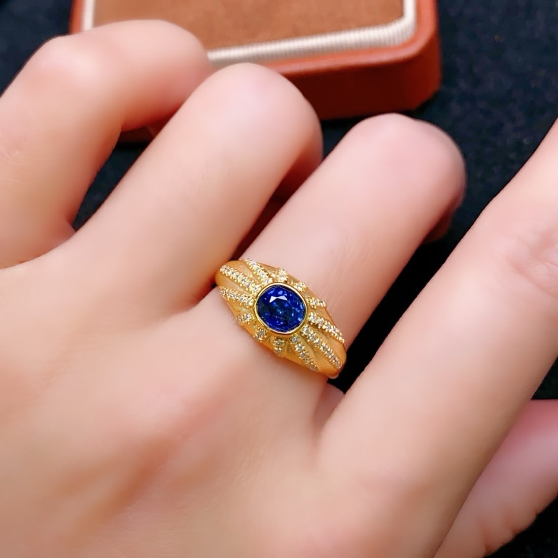 14k Gold 0.75 Ct Natural Sapphire & Diamond Ring - 6
