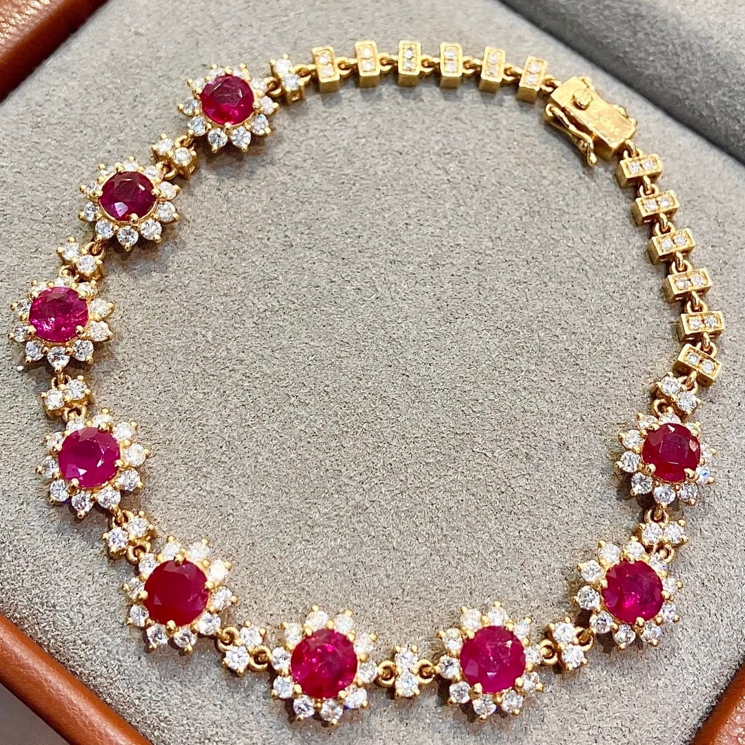 14k Gold 6.85 Ctw Natural Ruby & Diamond Bracelet - 5