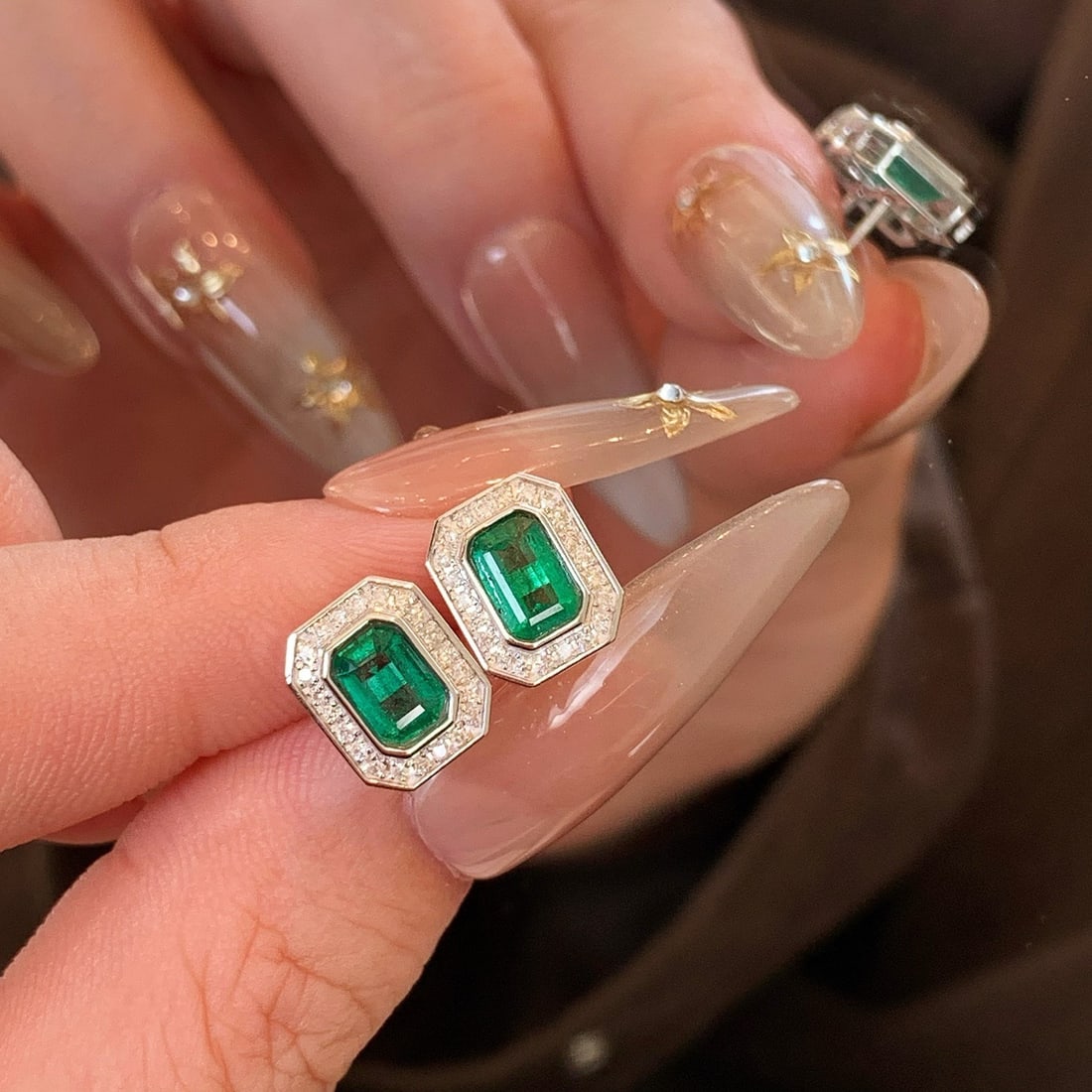14k Gold 1.28 Ctw Vivid Green Natural Emerald & Diamond Earrings - 5