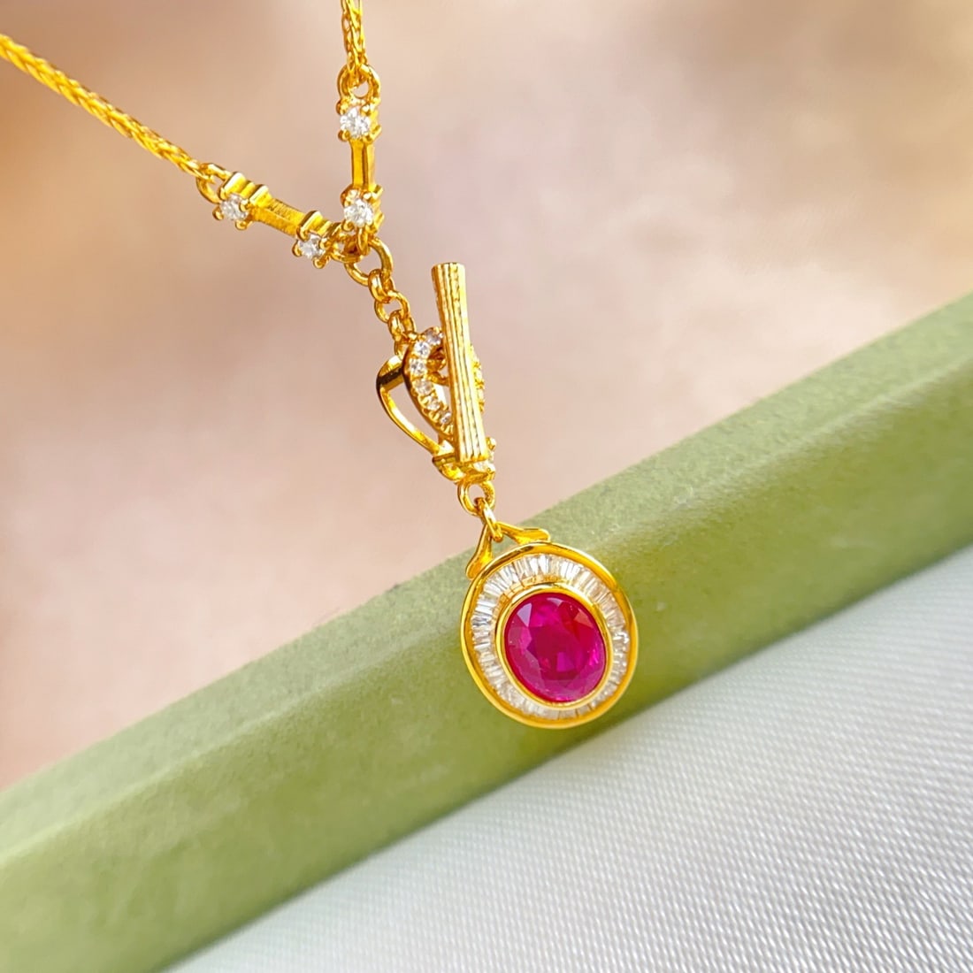 14k Gold 0.60 Ct Natural Ruby & Diamond Necklace - 3