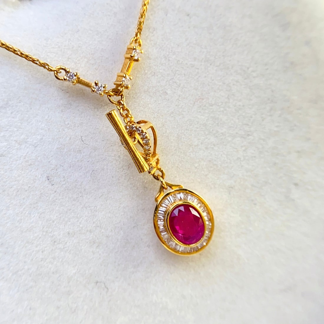 14k Gold 0.60 Ct Natural Ruby & Diamond Necklace - 4