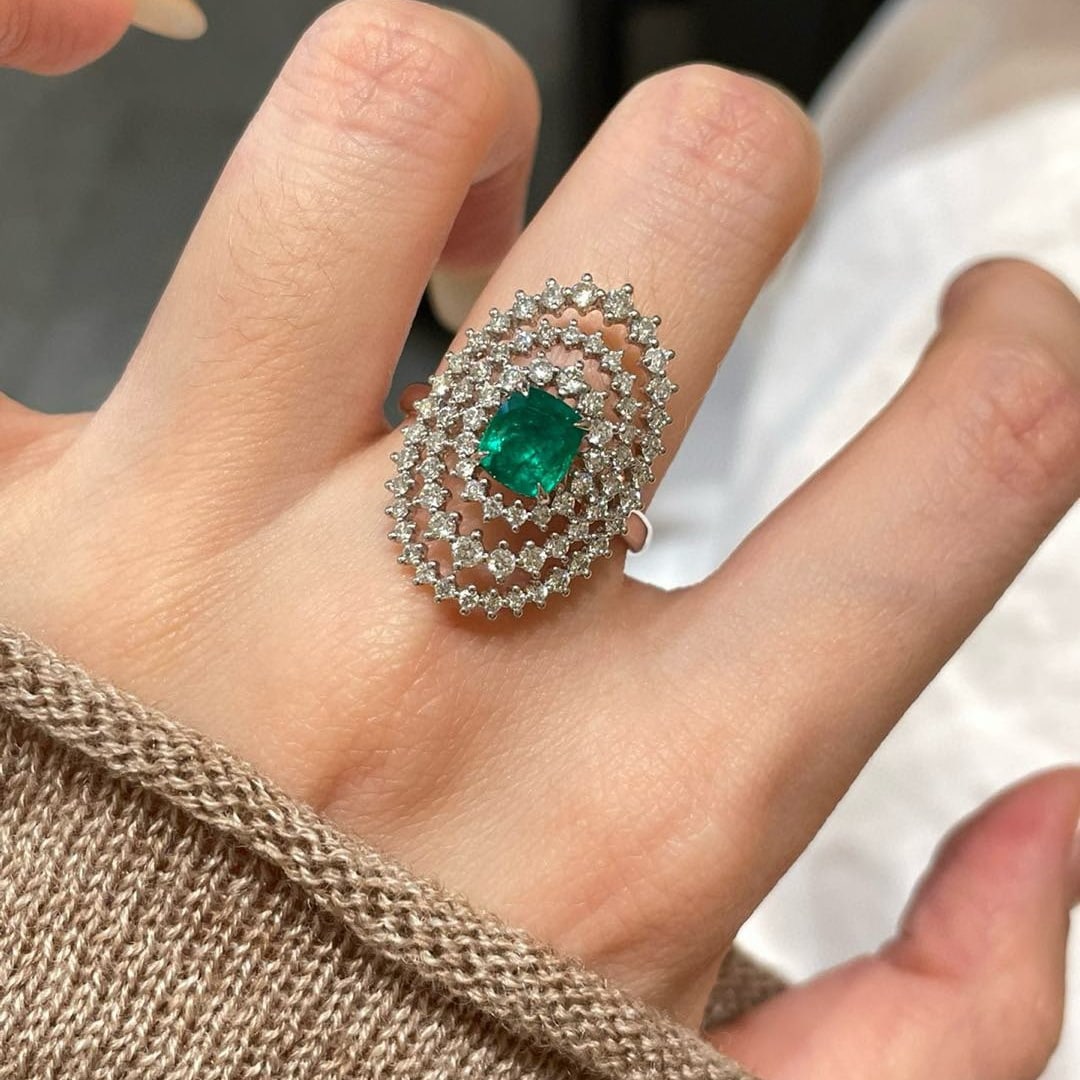 14k Gold 2.22 Ctw Vivid Green Natural Emerald & Diamond Ring - 7