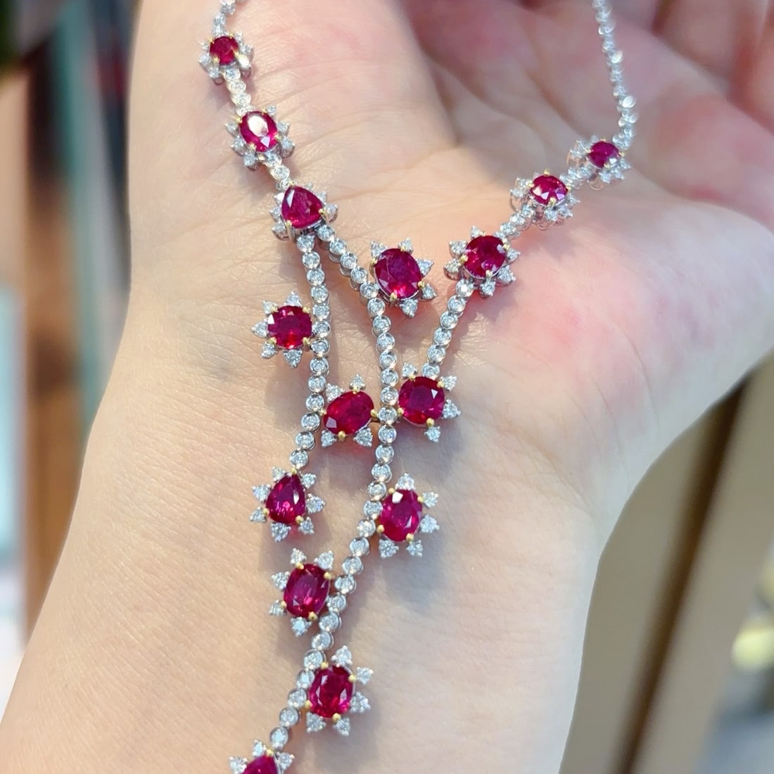 14k Gold 9.00 Ctw Natural Ruby & Diamond Necklace - 4