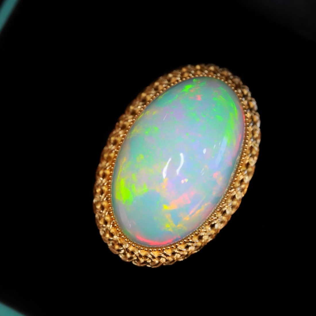 14k Gold 14.03 Ct Natural Opal Ring