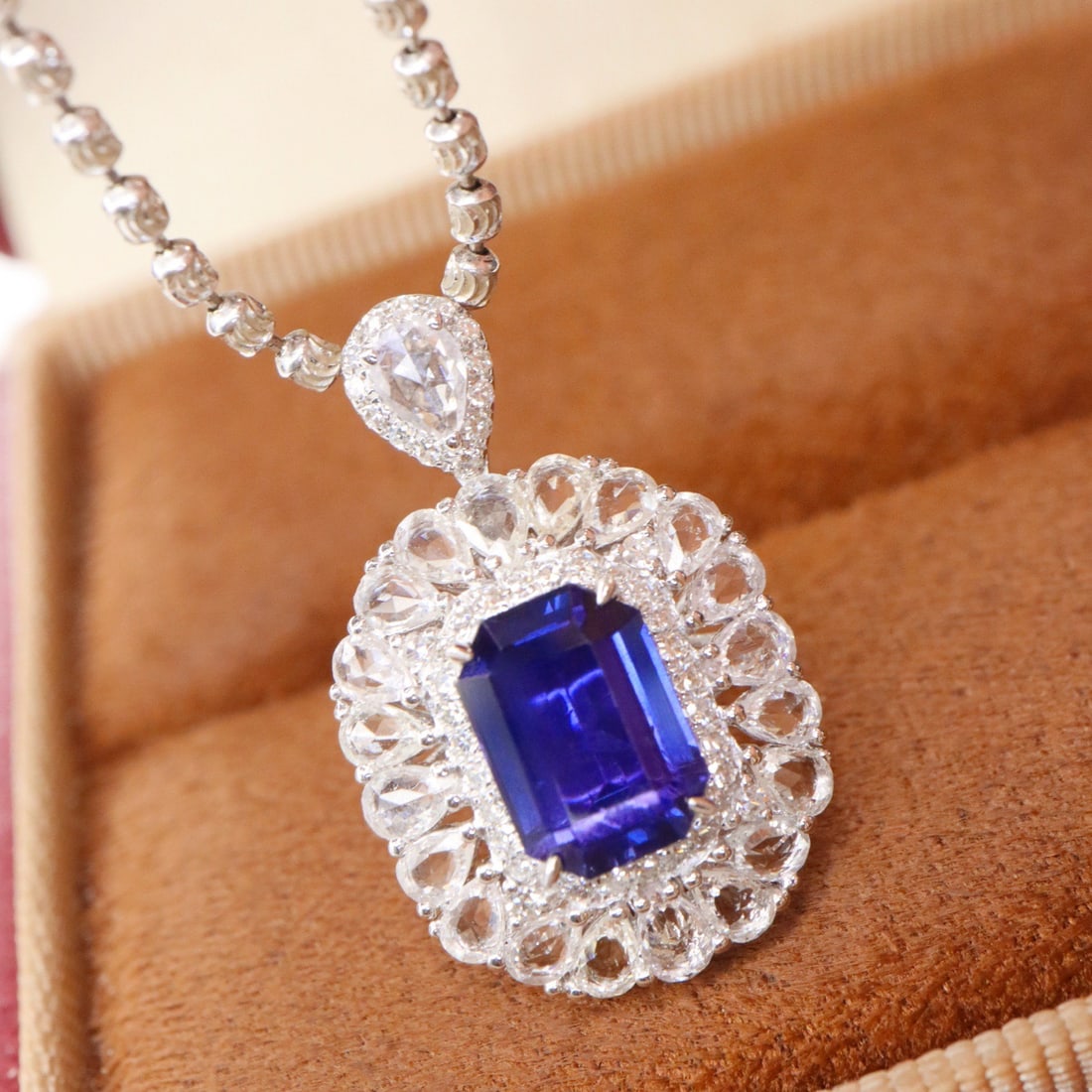 14k Gold 1.64 Ctw Natural Sapphire & Diamond Pendant( Without Chain ) - 4