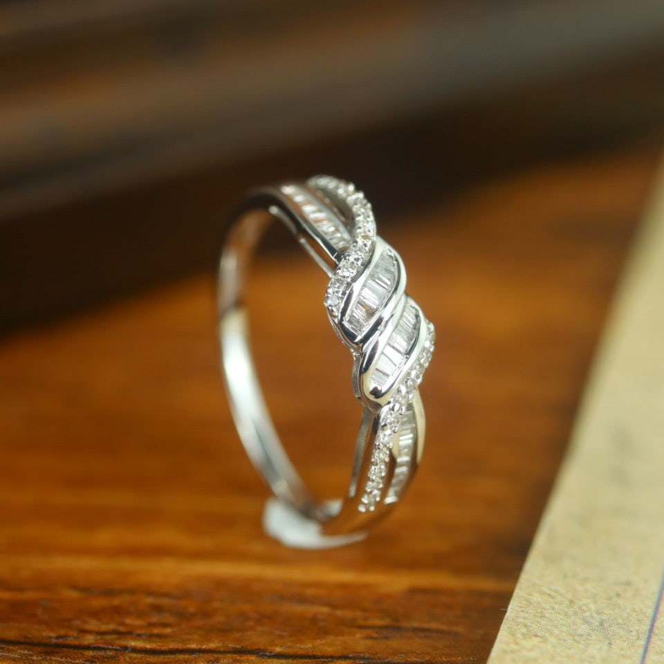 14k Gold 0.35 Ct Natural H Diamond Ring - 3