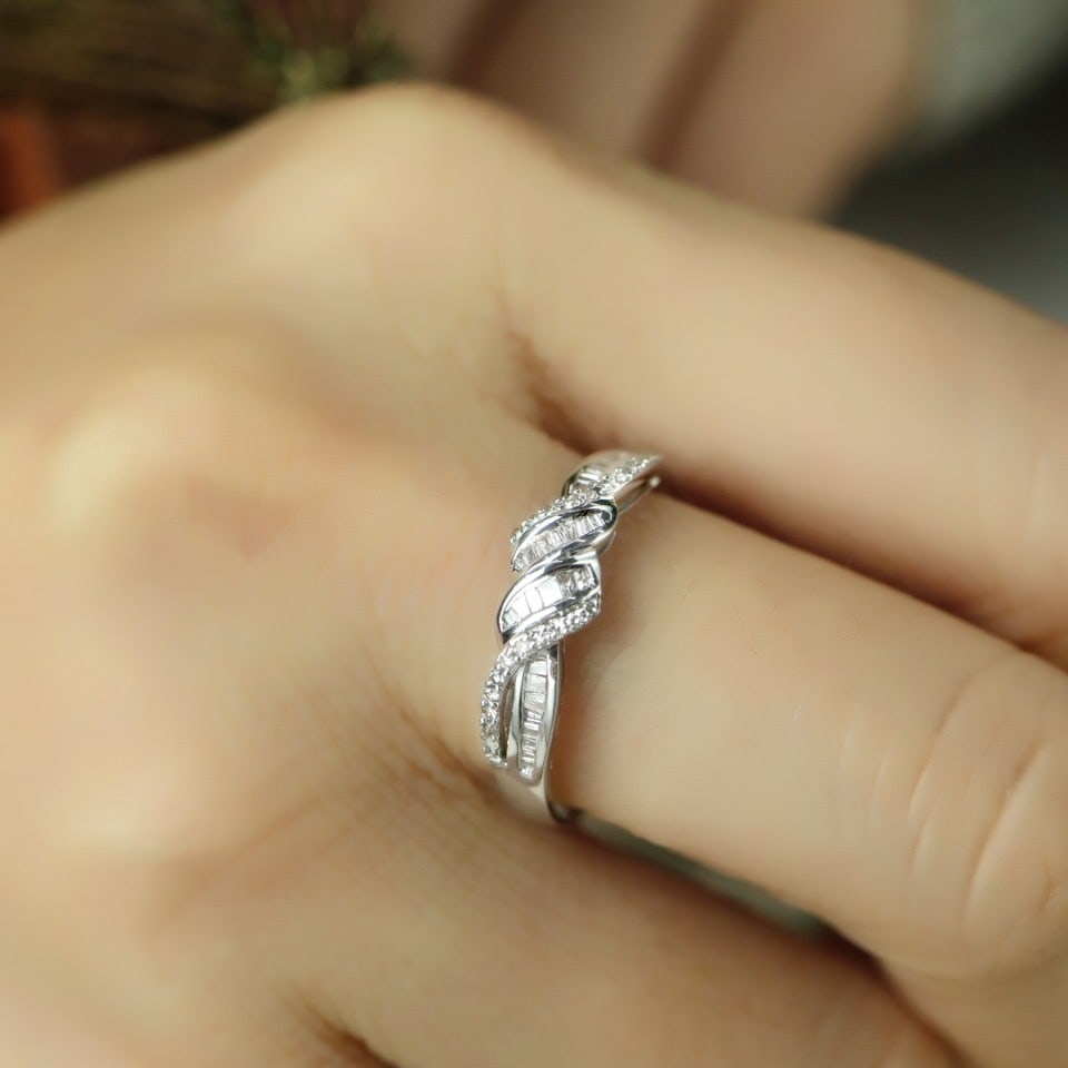 14k Gold 0.35 Ct Natural H Diamond Ring - 5