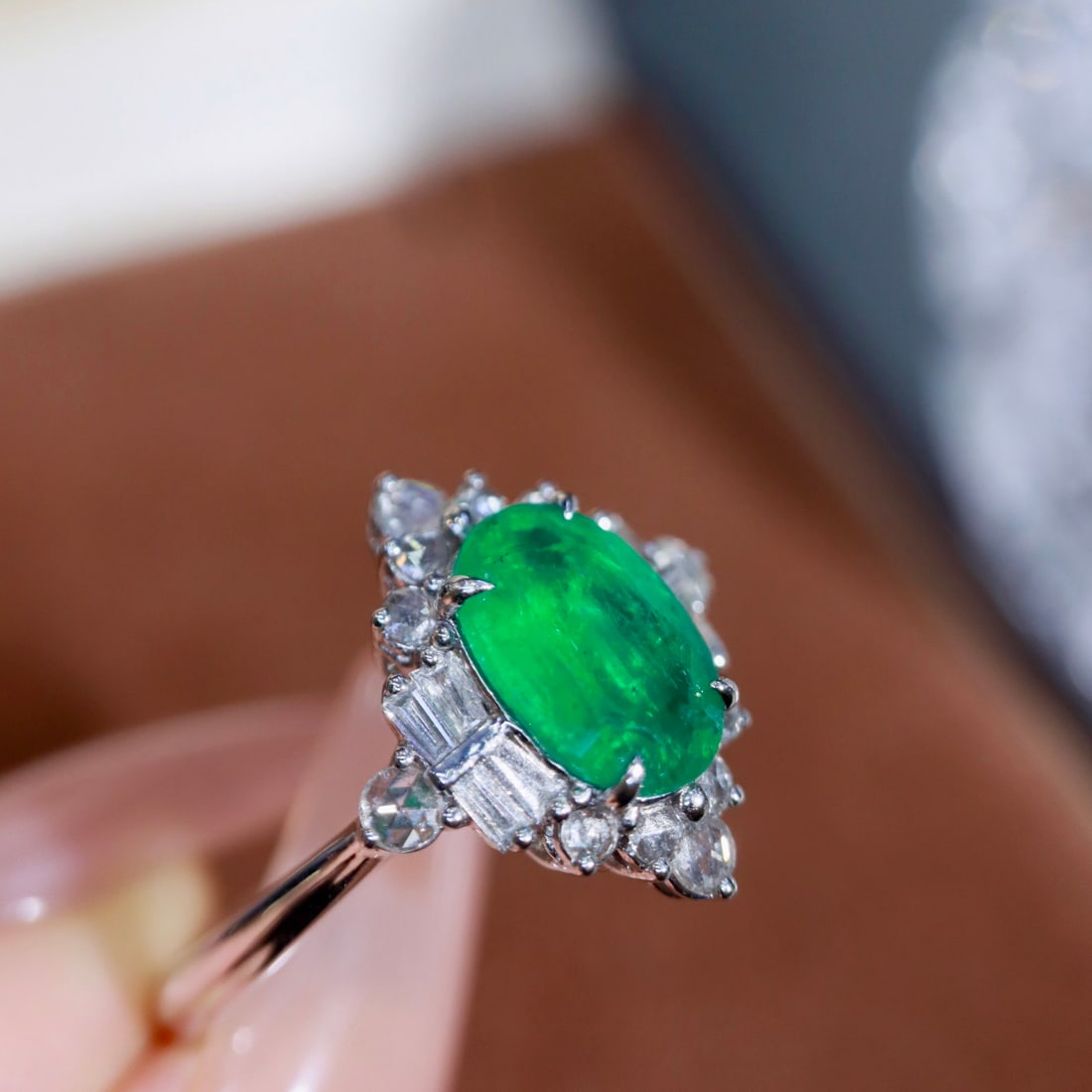 14k Gold 1.56 Ctw Vivid Green Natural Emerald & Diamond Ring - 7