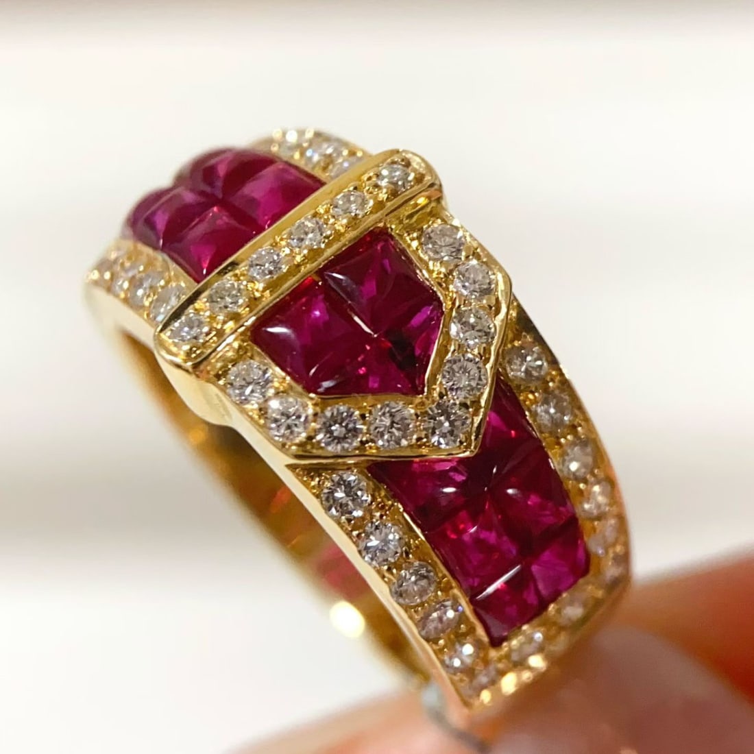 14k Gold 5.18 Ctw Natural Ruby & Diamond Ring - 3