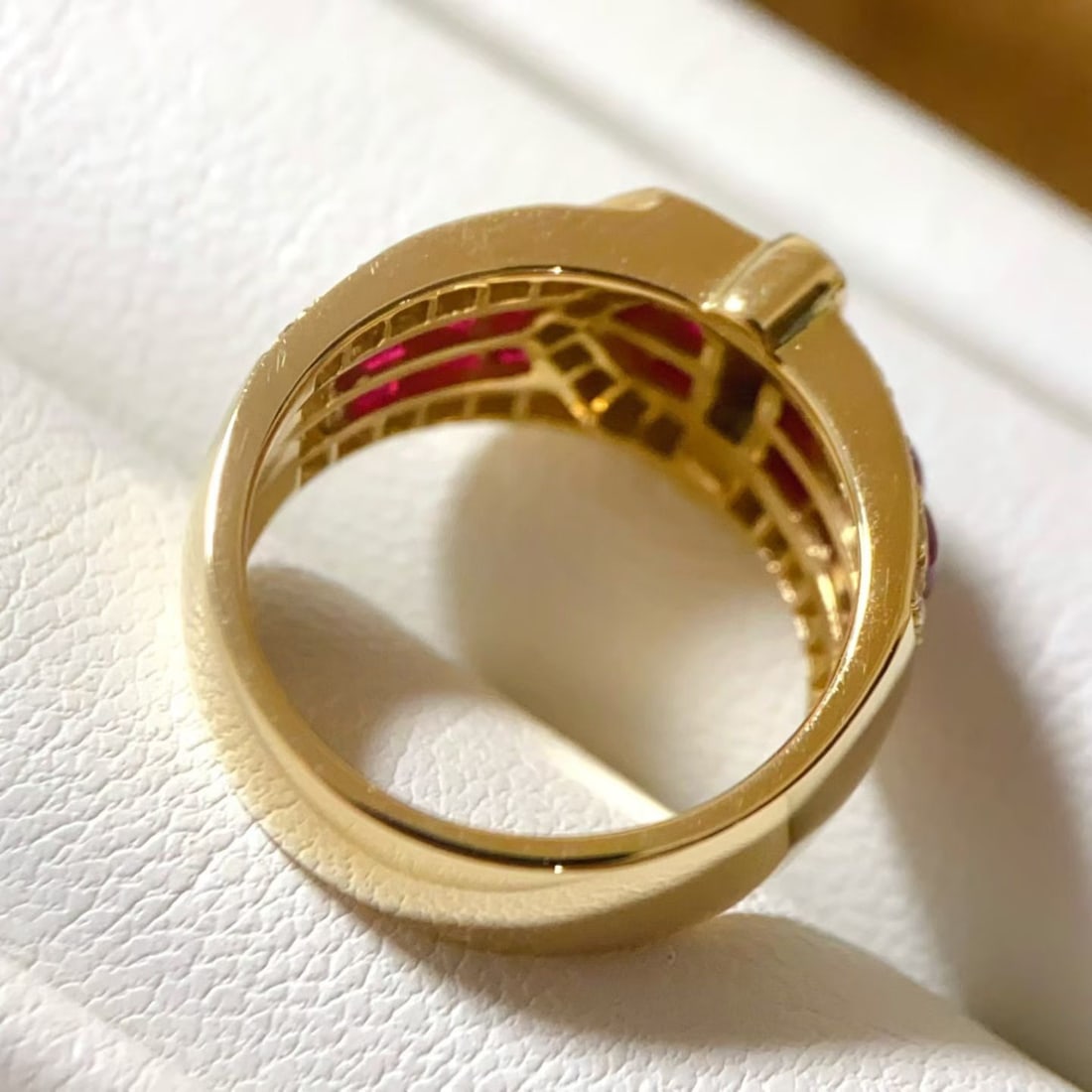 14k Gold 5.18 Ctw Natural Ruby & Diamond Ring - 4