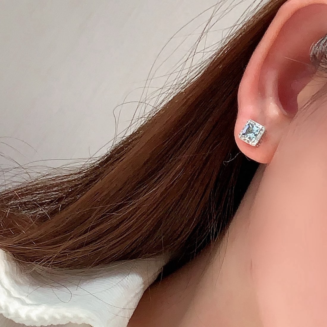 14k Gold 1.45 Ctw Natural Aquamarine & Diamond Earrings - 5