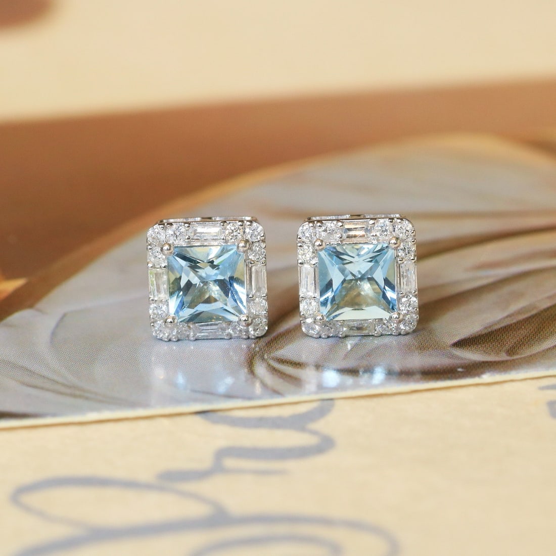 14k Gold 1.45 Ctw Natural Aquamarine & Diamond Earrings - 6