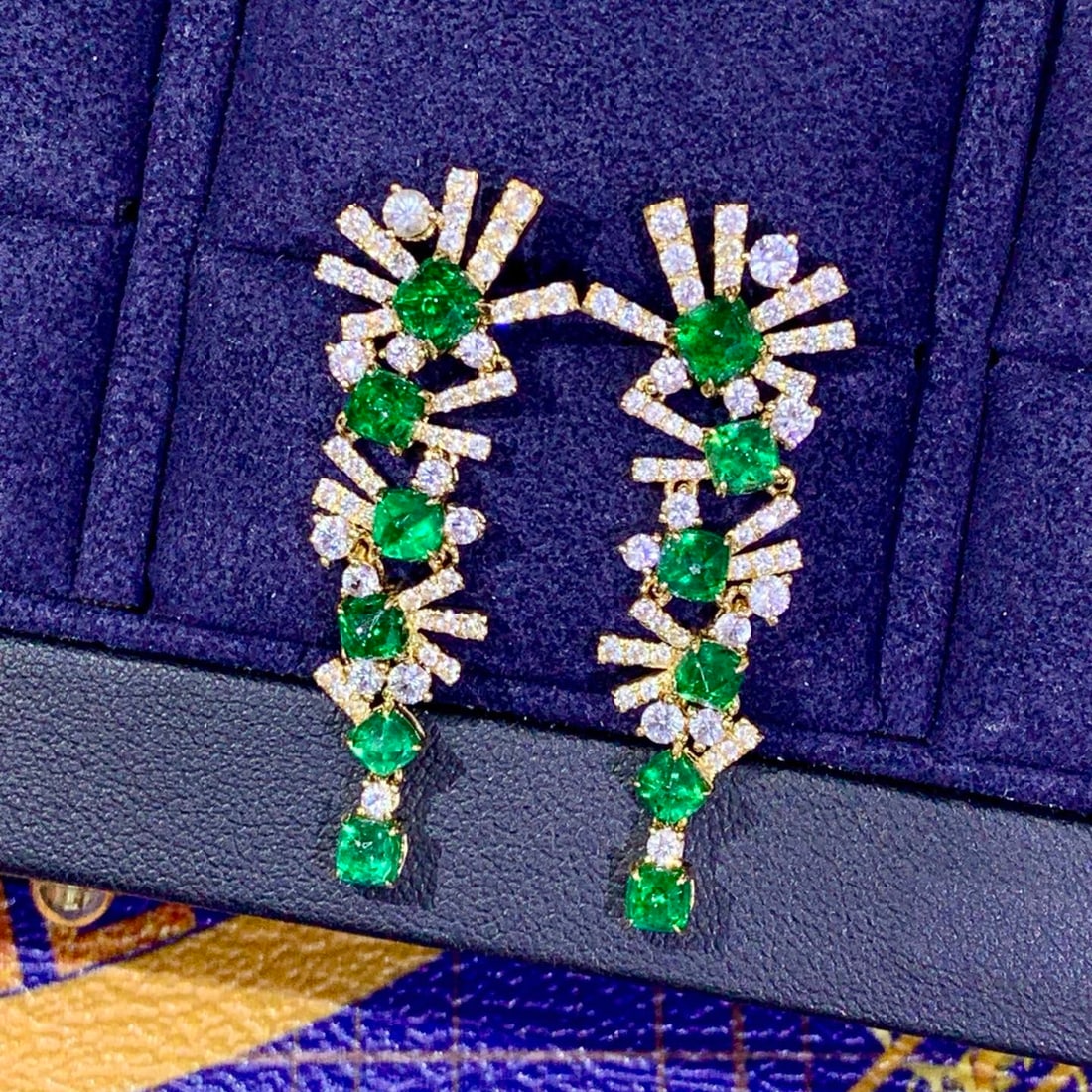 14k Gold 5.20 Ctw Vivid Green Natural Emerald & Sapphire Earrings - 5