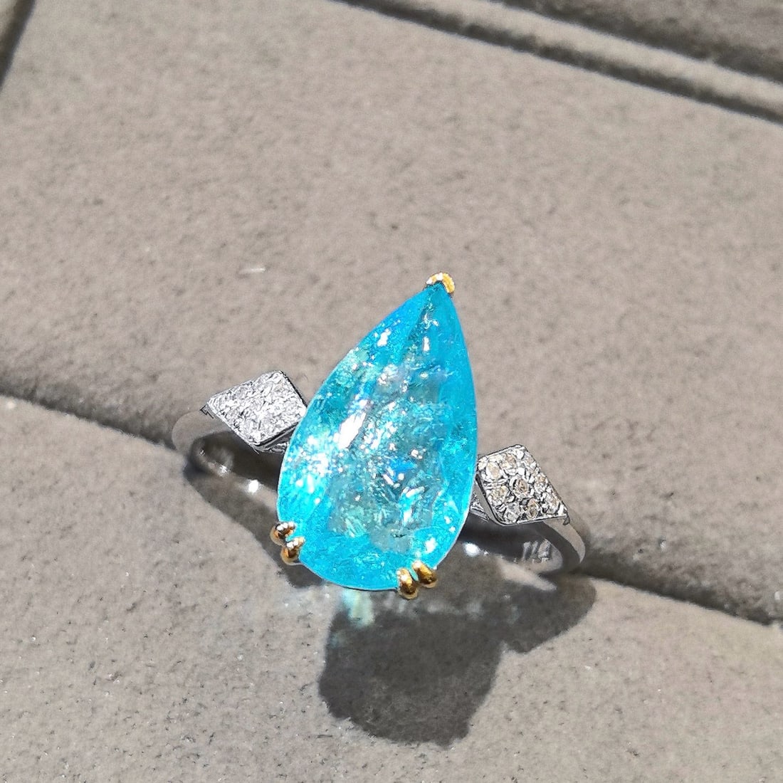 14k Gold 2.42 Ct Natural Paraiba Tourmaline & Diamond Ring