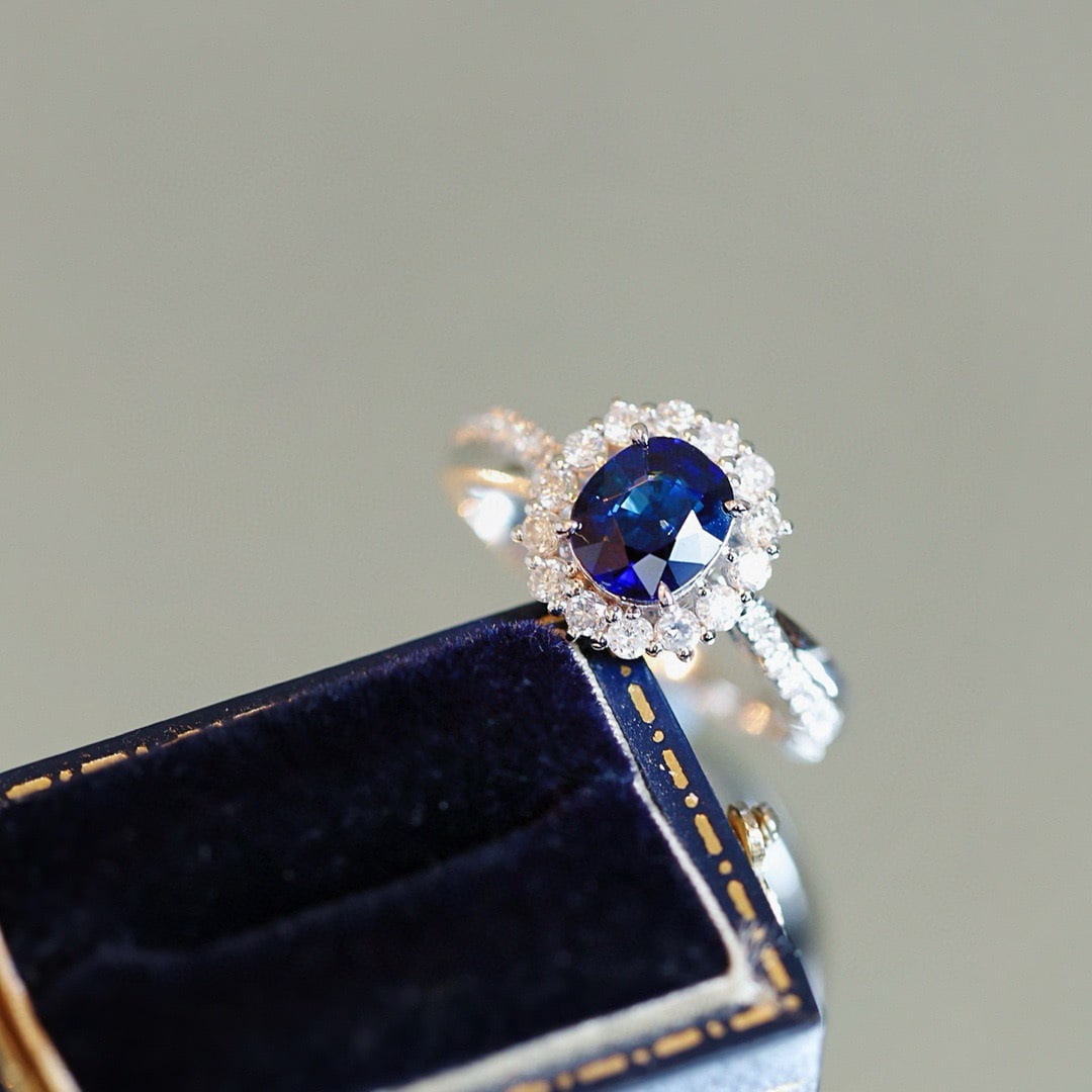 14k Gold 1.66 Ctw Natural Sapphire & Diamond Ring - 2