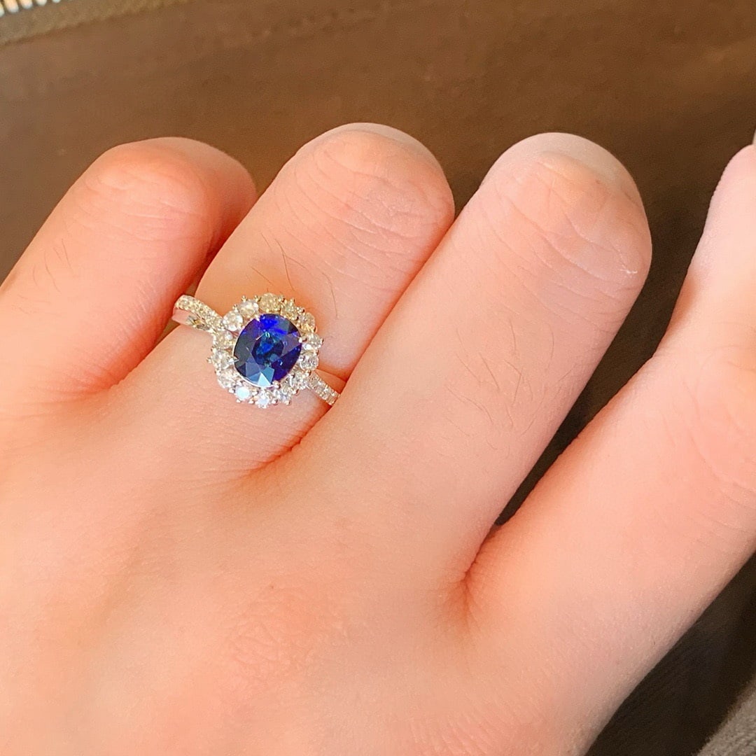 14k Gold 1.66 Ctw Natural Sapphire & Diamond Ring - 4