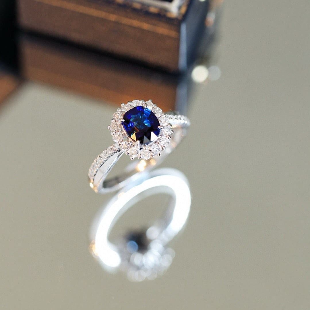 14k Gold 1.66 Ctw Natural Sapphire & Diamond Ring - 5