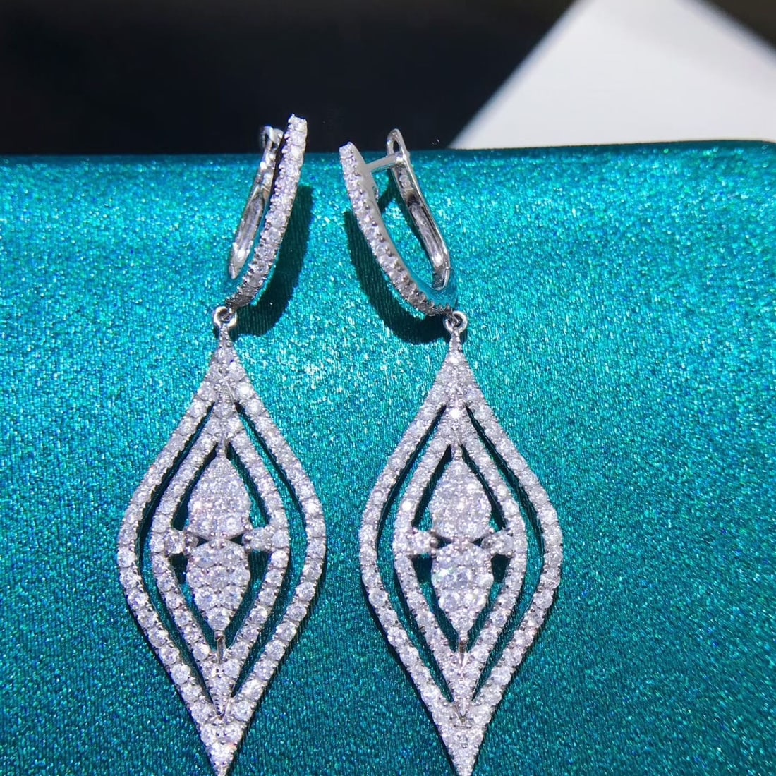 14k Gold 1.6 Ct Natural H Diamond Earrings - 3