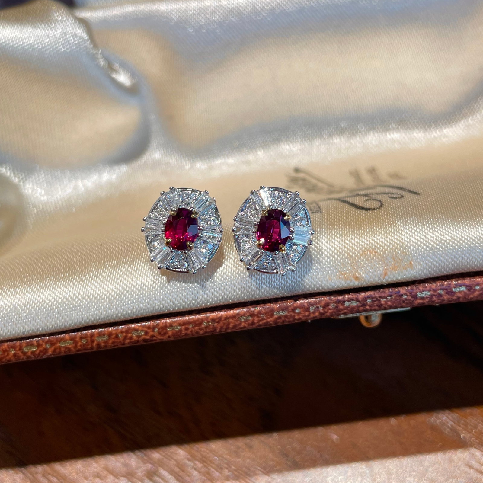 14k Gold 0.68 Ct Natural Ruby & Diamond Earrings - 3