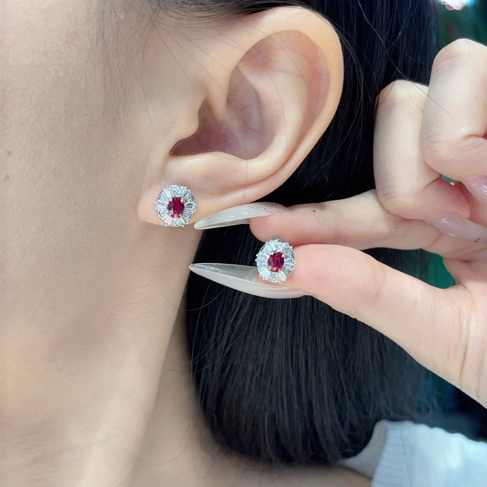 14k Gold 0.68 Ct Natural Ruby & Diamond Earrings - 4