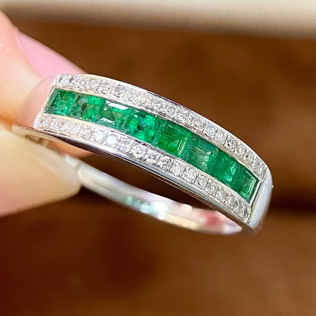 14k Gold 0.72 Ctw Natural Emerald & Diamond Ring - 4