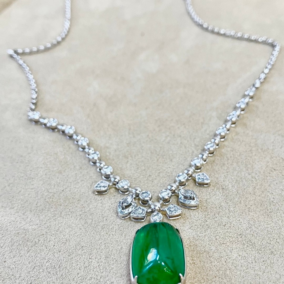 14k Gold 10.36 Ctw Vivid Green Natural Emerald & Diamond Necklace