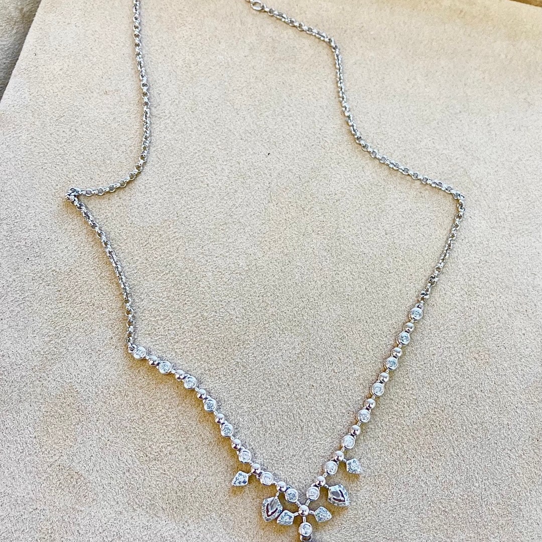14k Gold 10.36 Ctw Vivid Green Natural Emerald & Diamond Necklace - 4