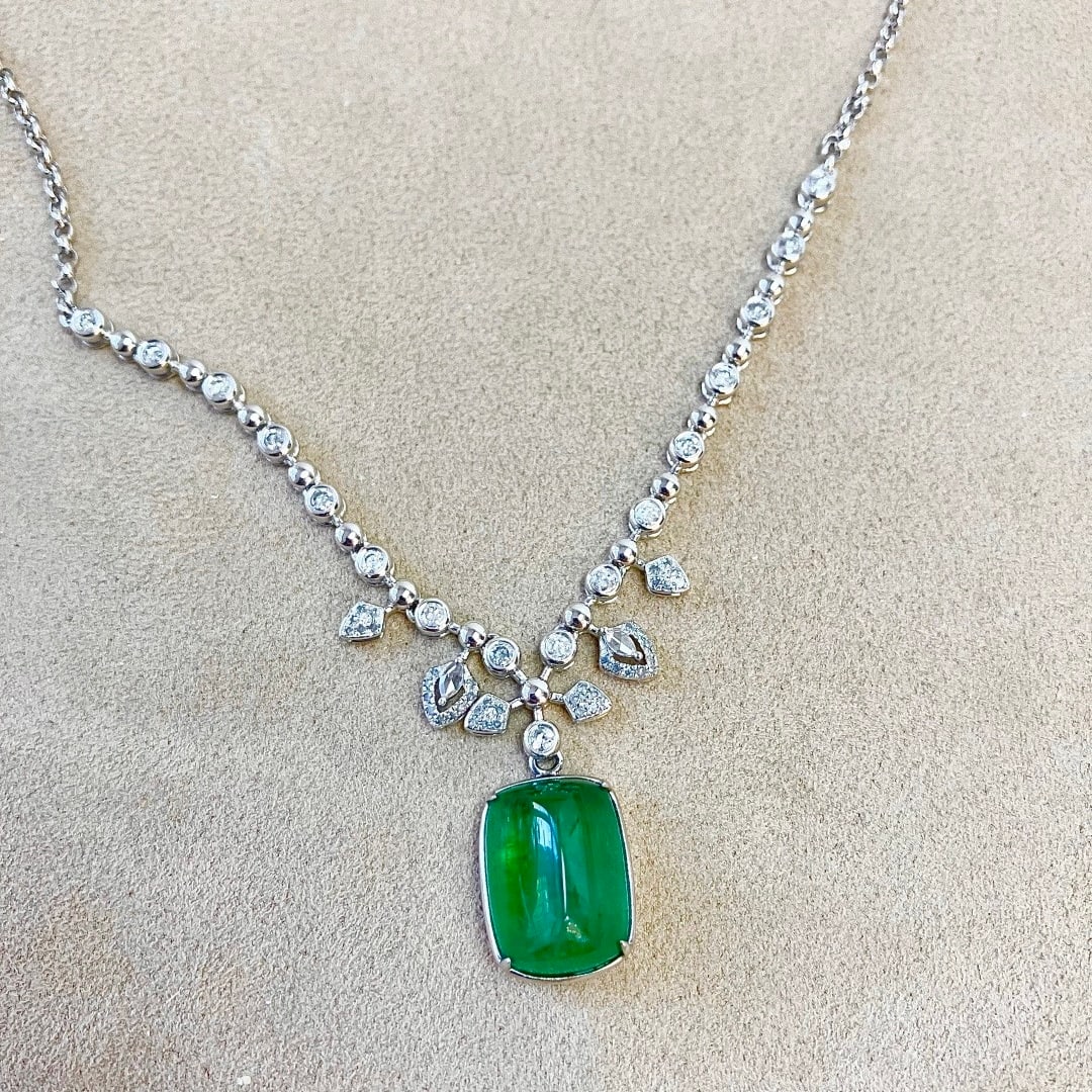 14k Gold 10.36 Ctw Vivid Green Natural Emerald & Diamond Necklace - 6