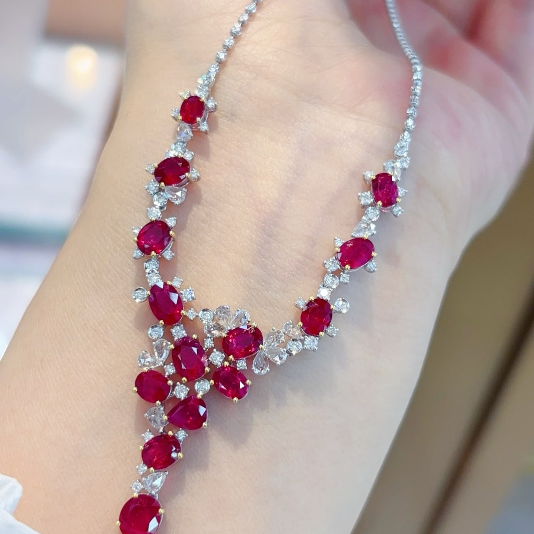 14k Gold 7.66 Ctw Natural Ruby & Diamond Necklace: Ref:231098170 // gold content:14k gold // main gemstone:ruby // shape:multiple // carat weight:6. 47ct // color:red // treatment:natural // // adjacent gemstone 2 : diamond // shape:multiple // carat 