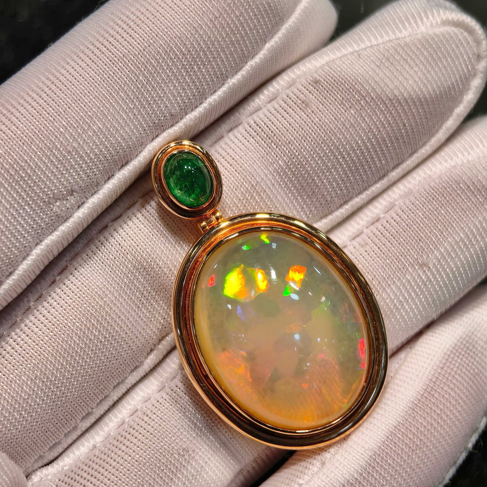 14k Gold 19.22 Ctw Natural Opal & Emerald Pendant( Without Chain ) - 3