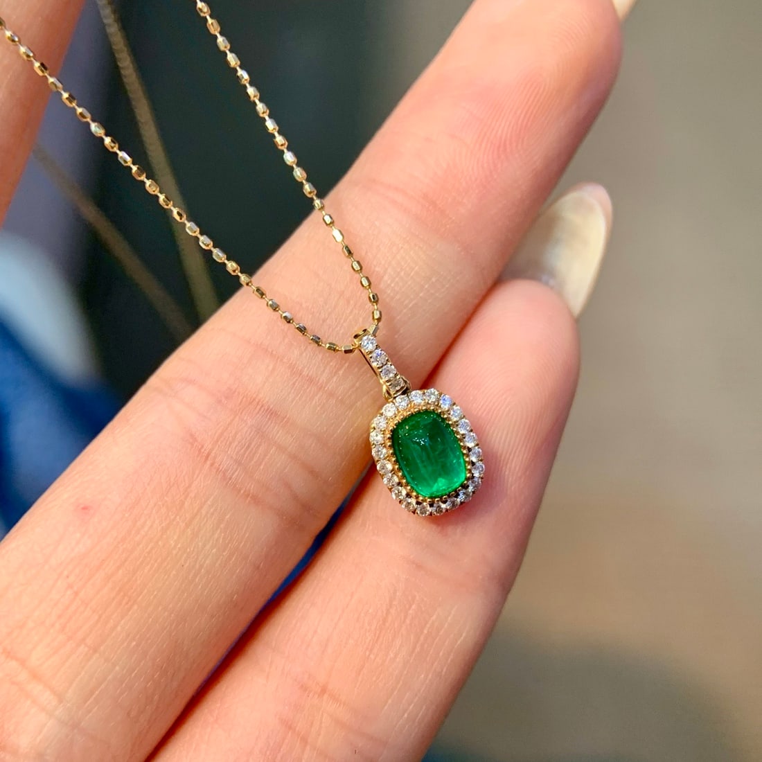 14k Gold 0.82 Ctw Natural Emerald & Diamond Pendant( Without Chain ) - 2
