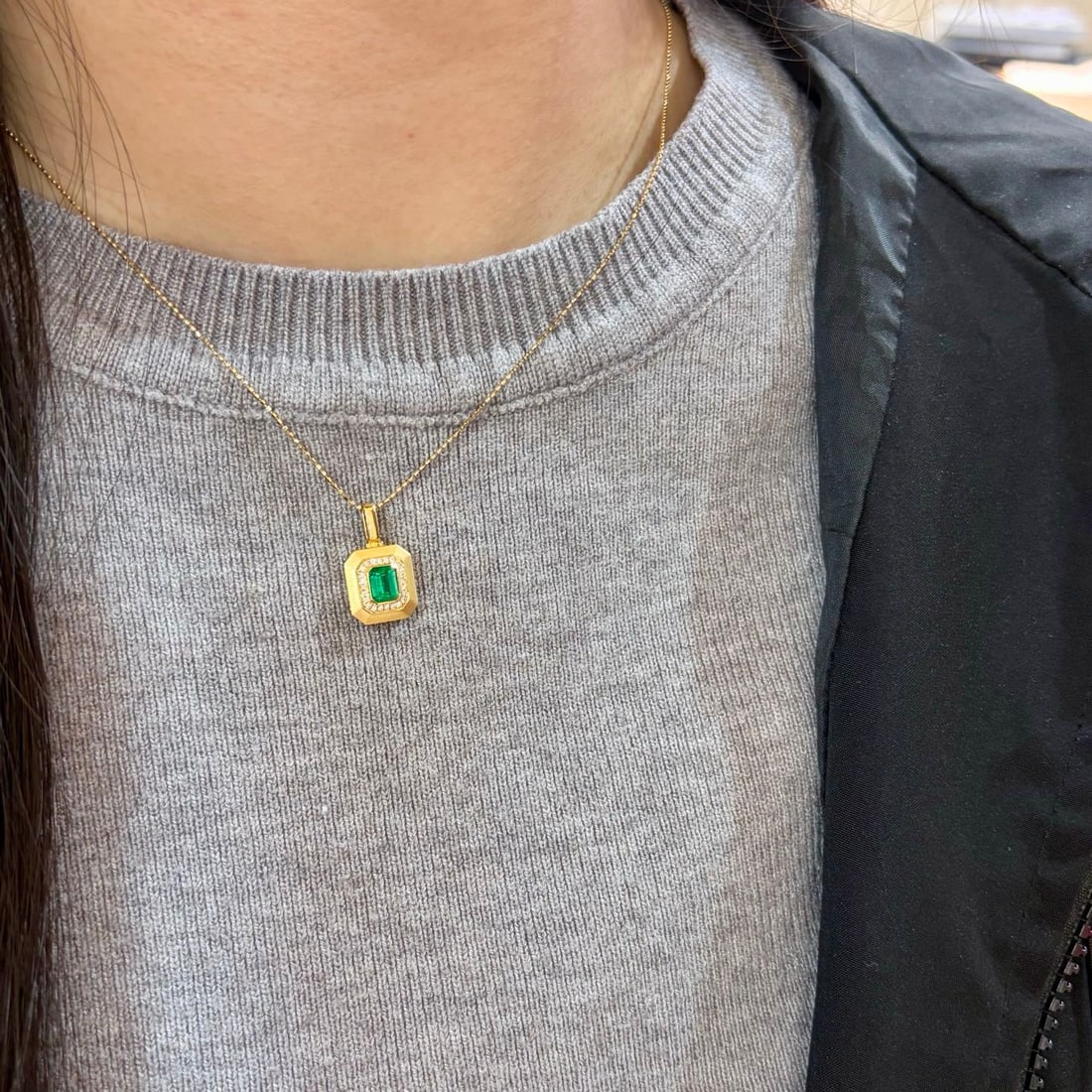 14k Gold 1.49 Ctw Vivid Green Natural Emerald & Diamond Pendant( Without Chain ) - 3