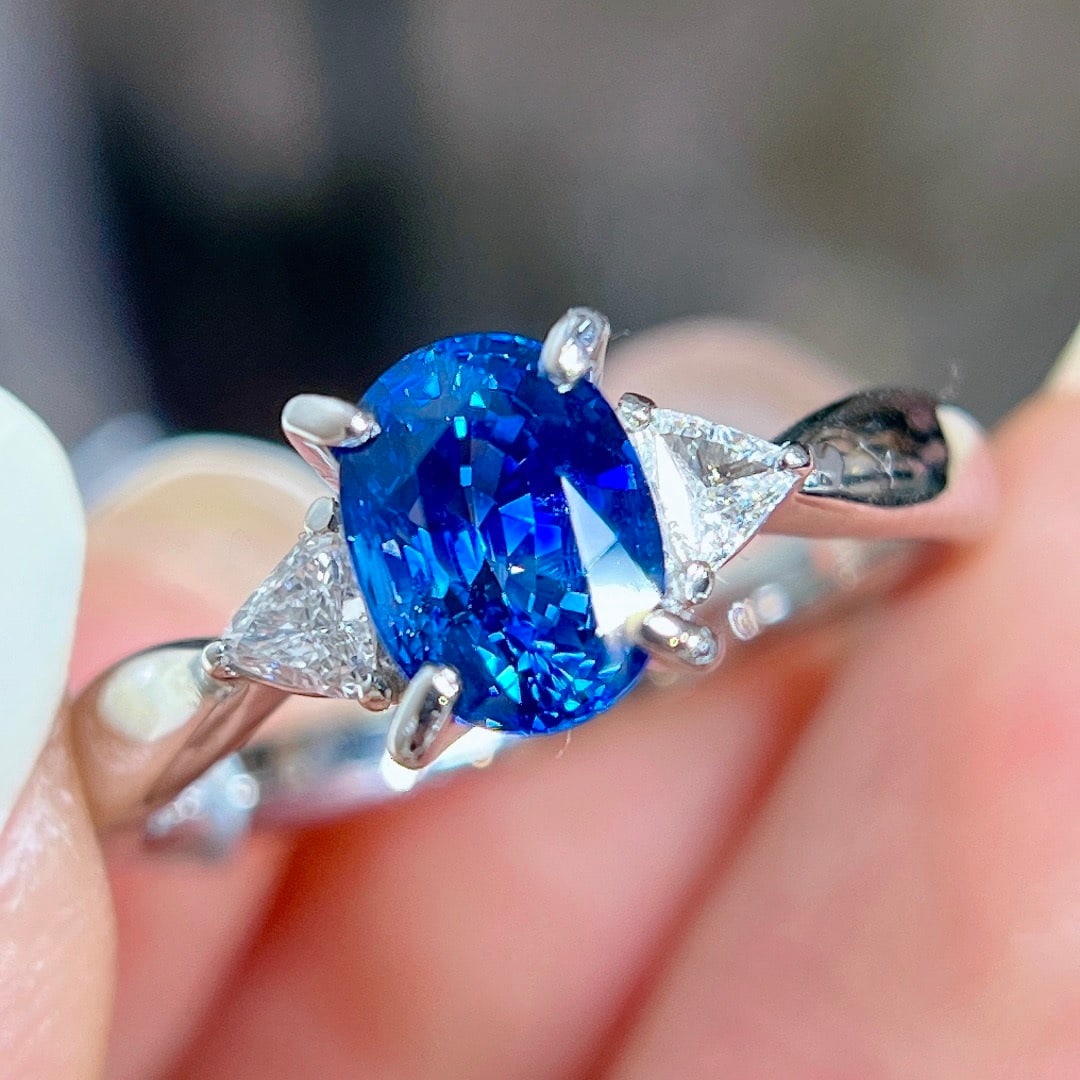 14k Gold 2.05 Ctw Natural Sapphire & Diamond Ring - 2