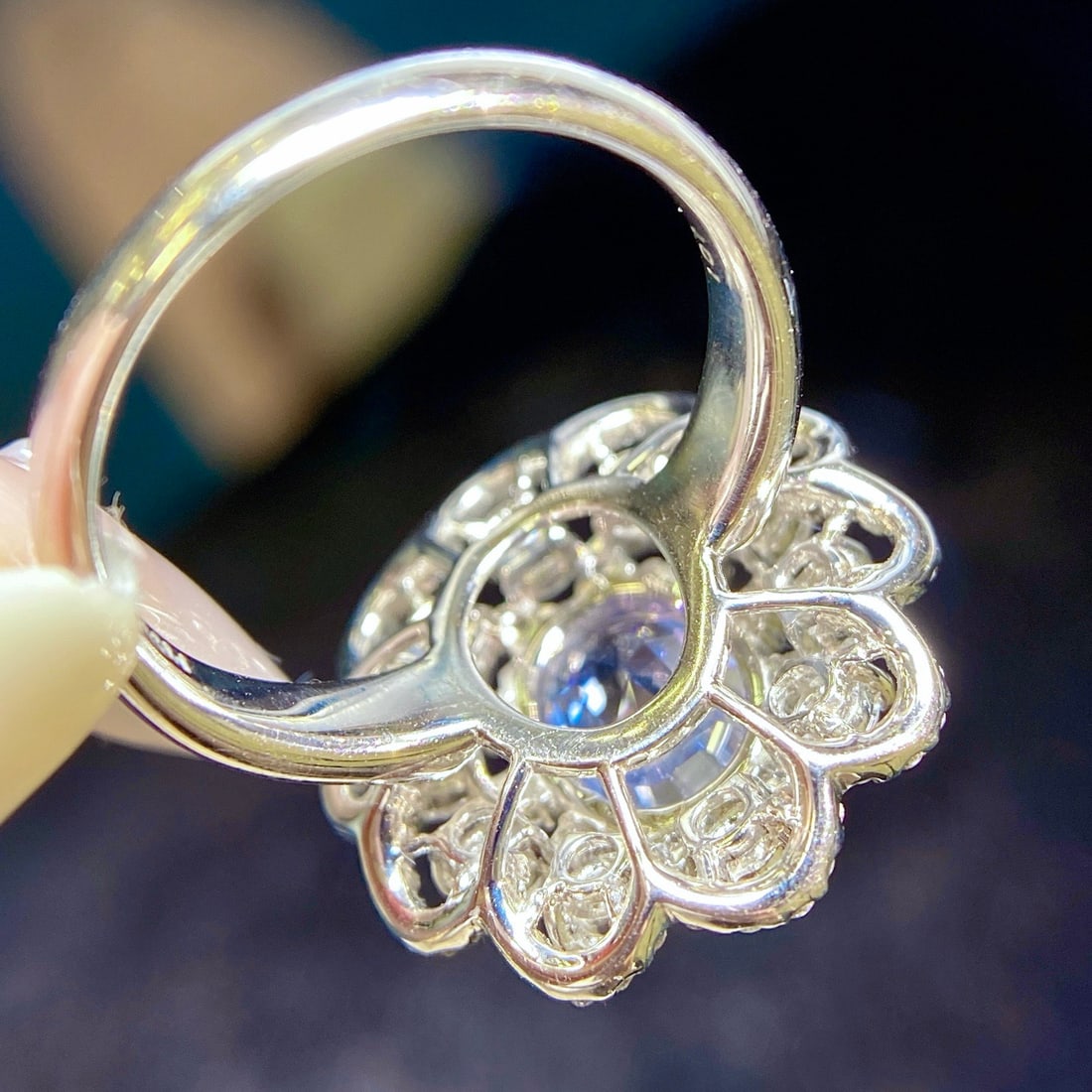 14k Gold 4 Ctw Natural Sapphire & Diamond Ring - 5