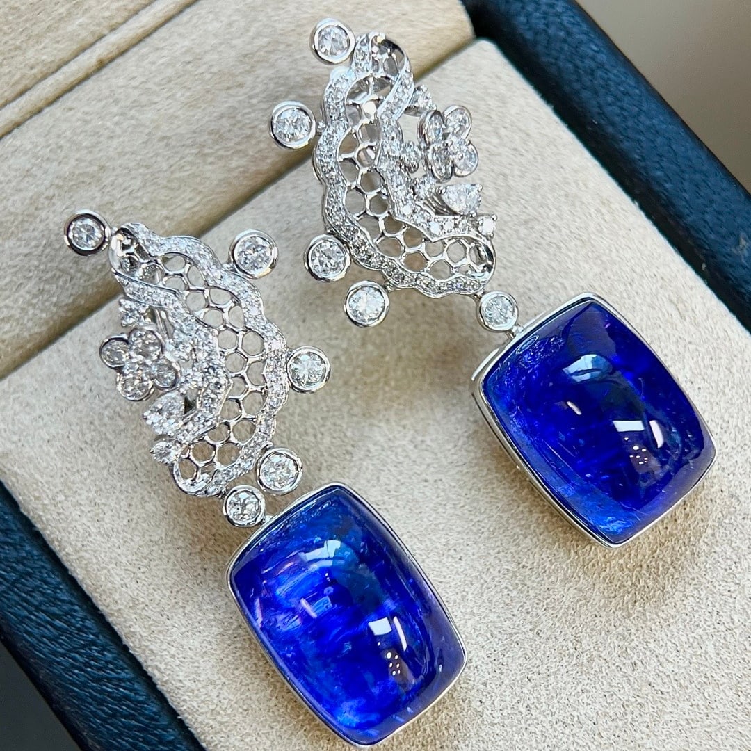 14k Gold 28.71 Ctw Natural Tanzanite & Diamond Earrings - 3