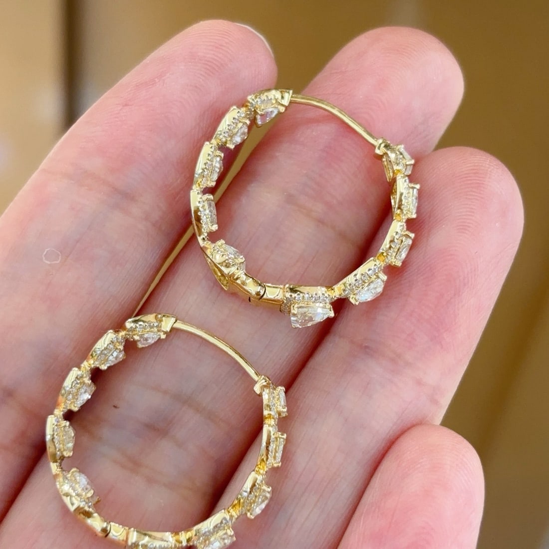 14k Gold 2.3 Ct Natural H Diamond Earrings - 3
