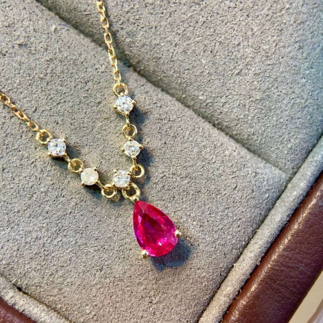 14k Gold 0.56 Ctw Natural Ruby & Diamond Necklace - 2