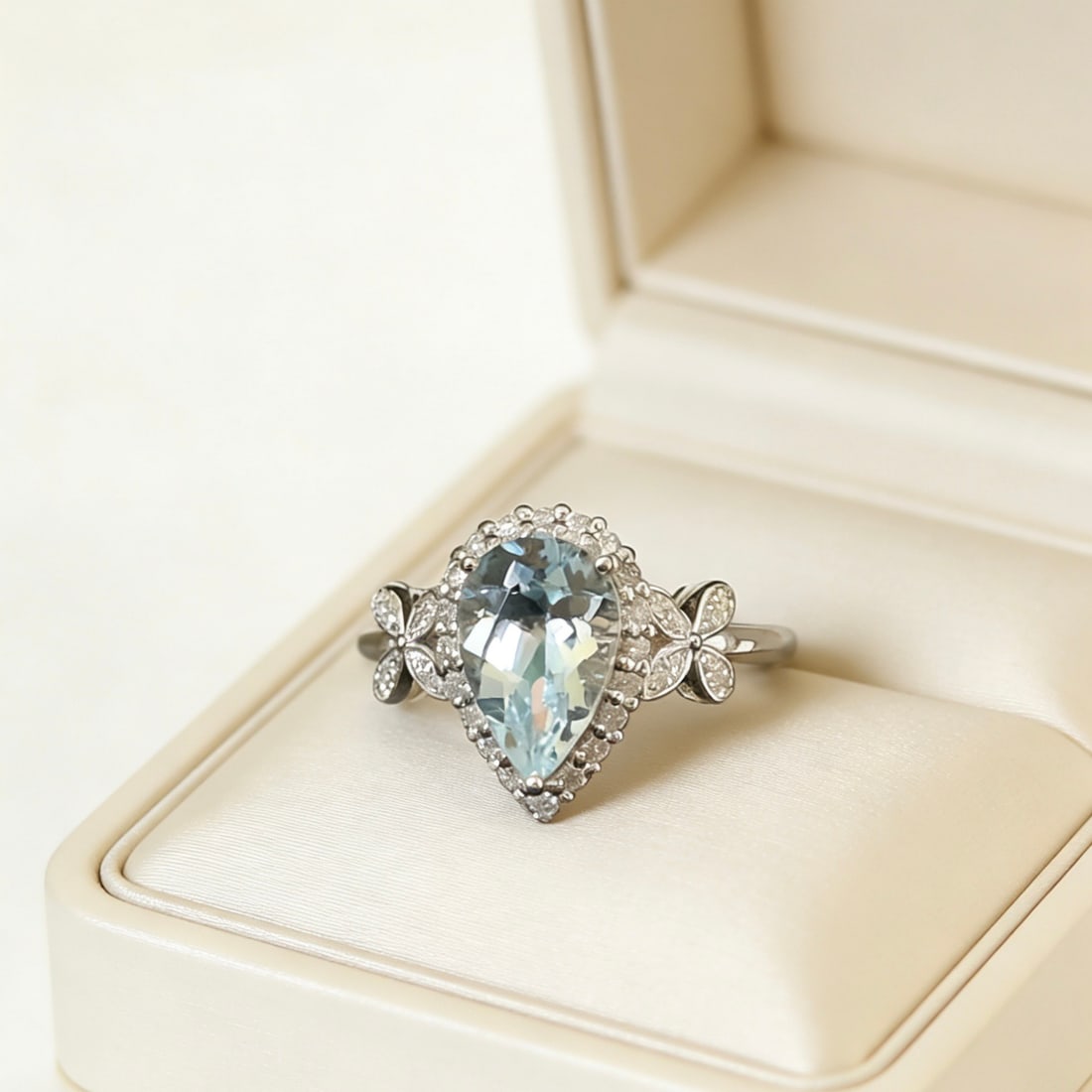 14k Gold 1.2 Ct Natural Aquamarine & Diamond Ring - 2