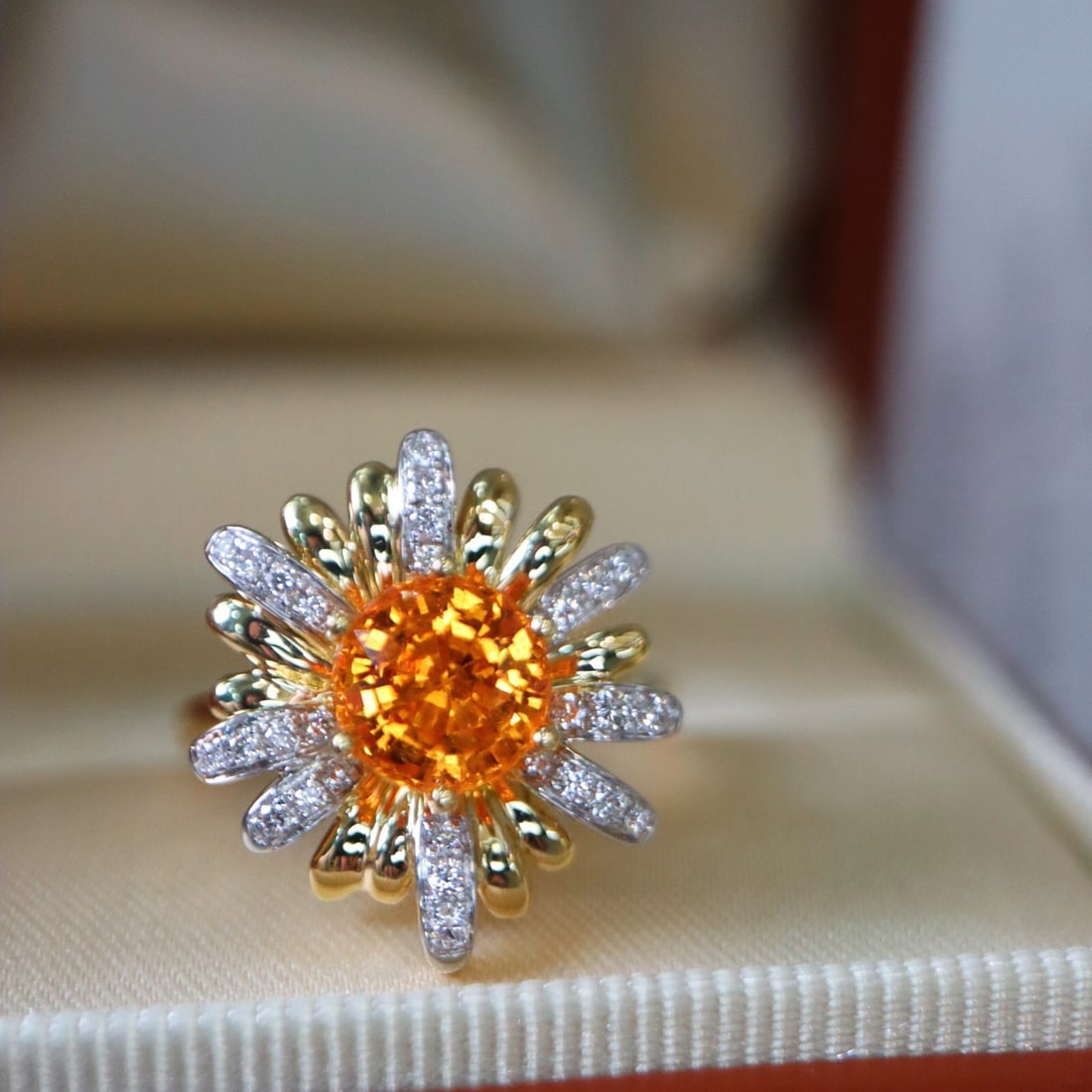14k Gold 2.19 Ctw Natural Spessartine & Diamond & Flowers Ring