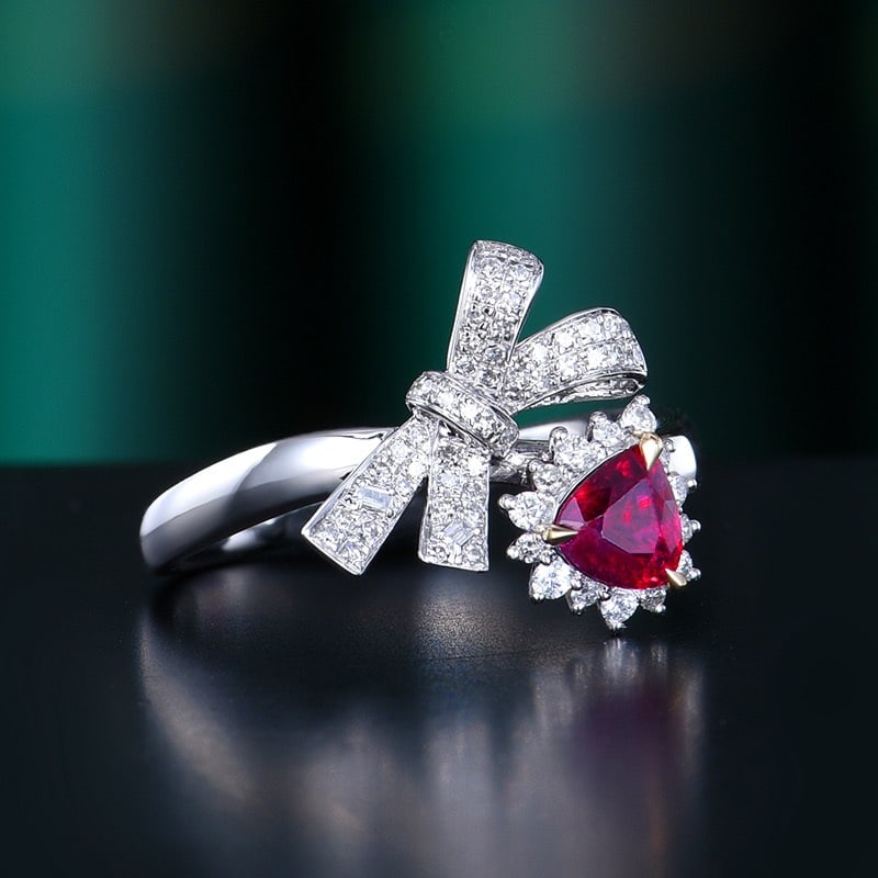 14k Gold 0.82 Ctw Natural Ruby & Diamond Ring - 3