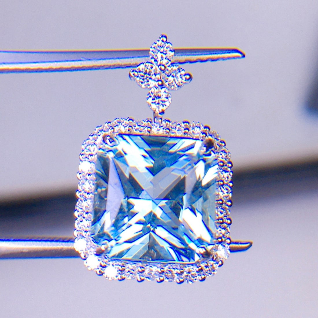 14k Gold 4.53 Ct Natural Aquamarine & Diamond Pendant( Without Chain ) - 4